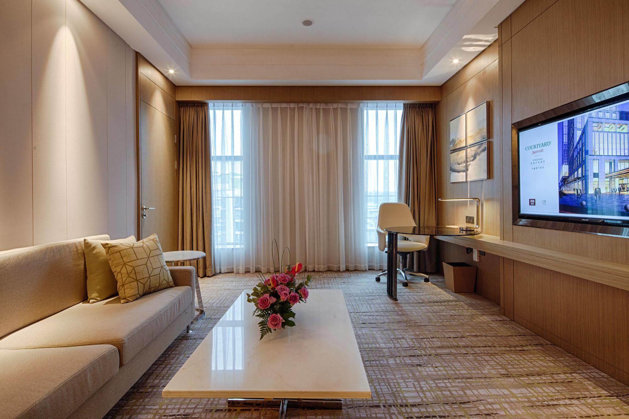 Courtyard By Marriott Xinchang Εξωτερικό φωτογραφία